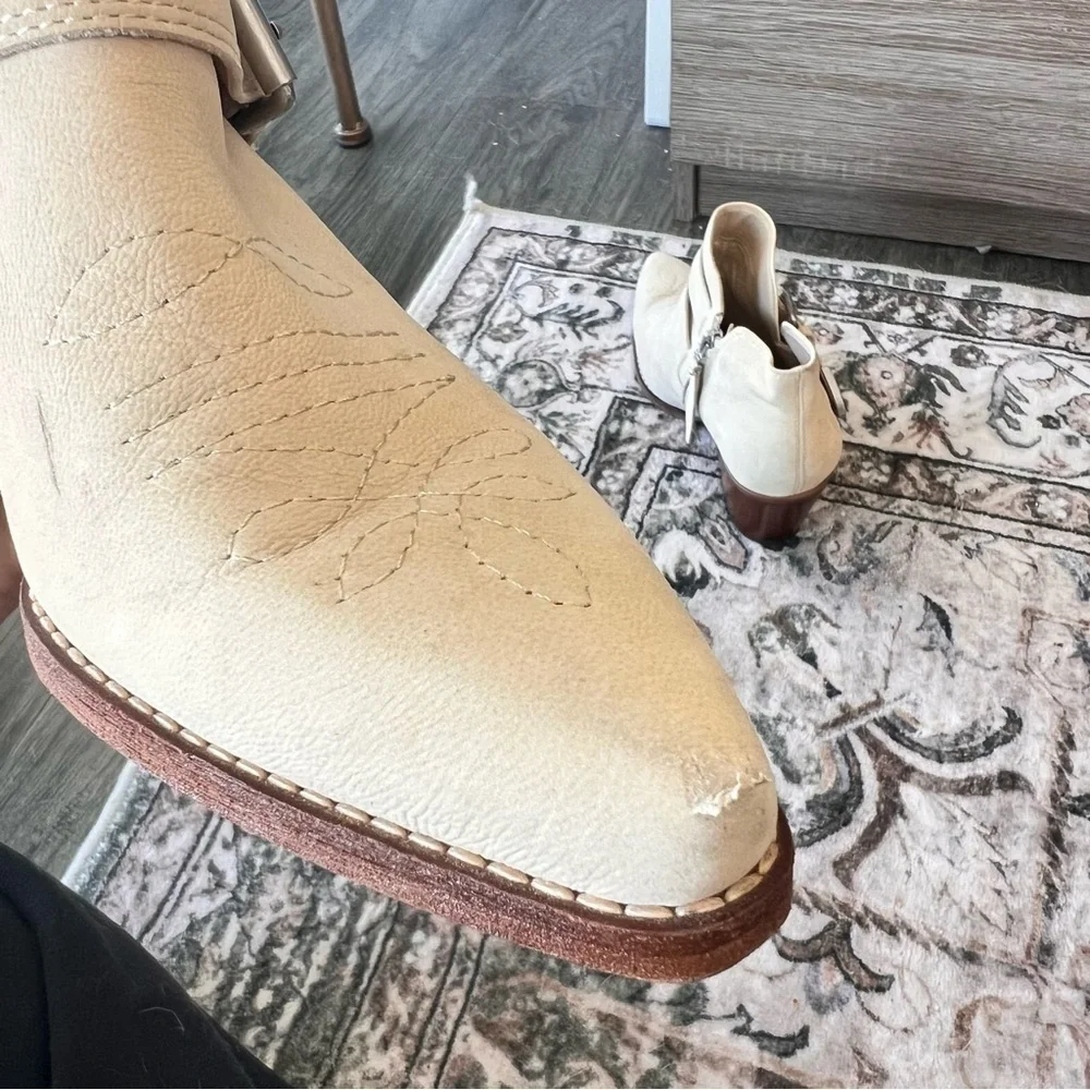 Sam Edelman Windsor Western Bootie